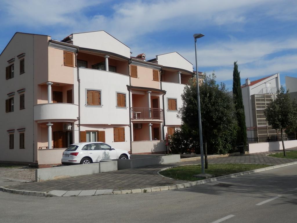 Apartments Nautica II Novigrad Istria Exteriér fotografie